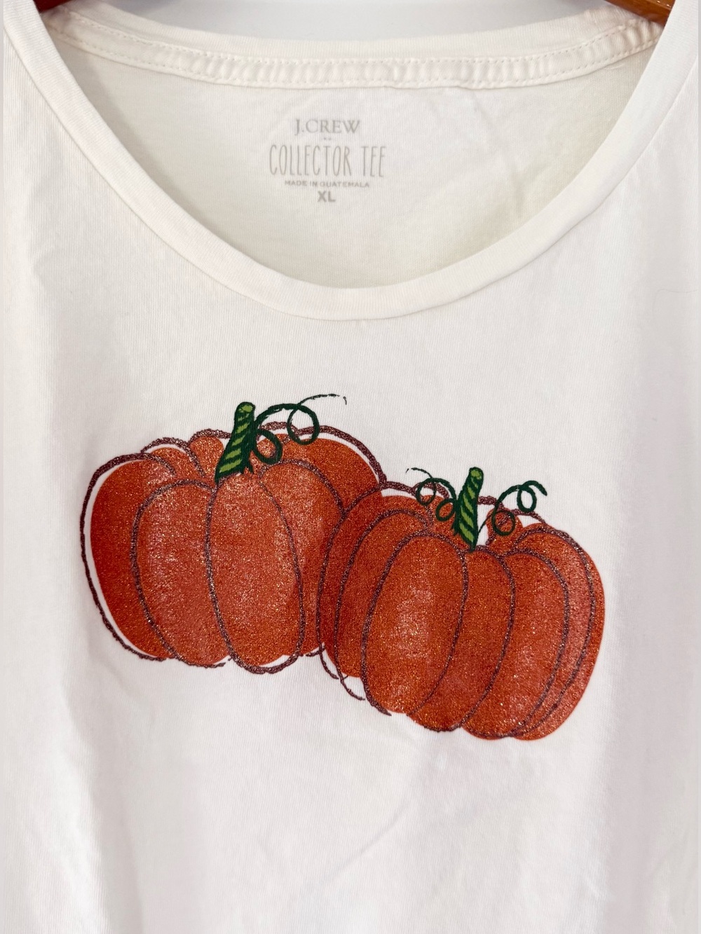 J CREW Glitter Pumpkins Graphic Collector Tee 
Size XL